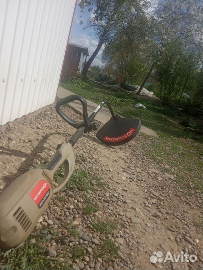 Газонокосилка электрическая