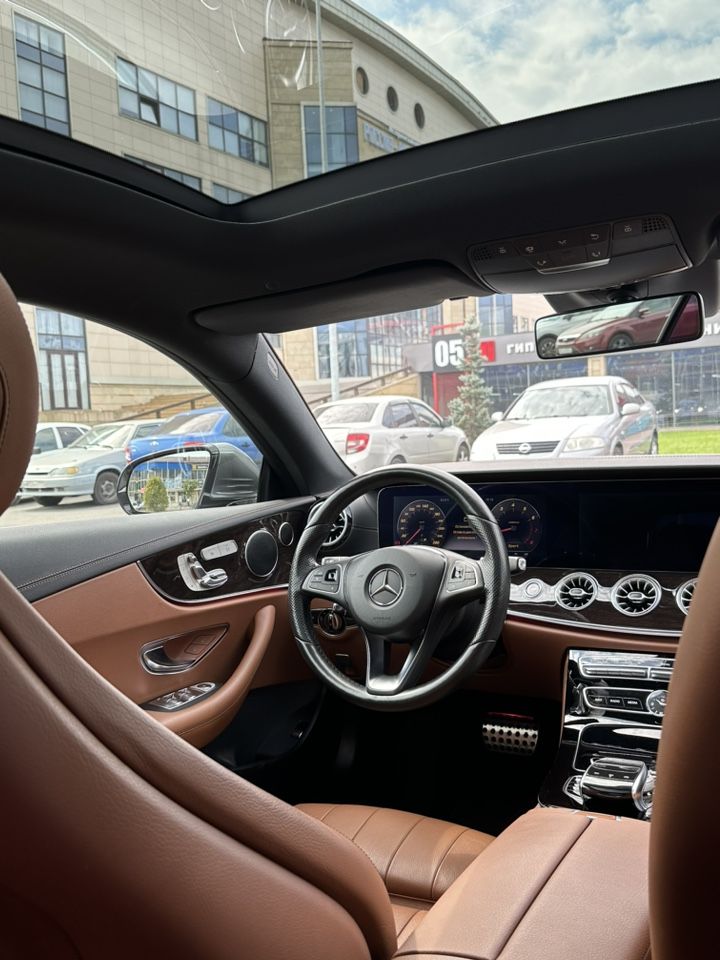 Mercedes-Benz E-класс: фото владельца