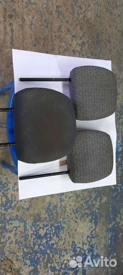 Подголовники Рено Логан 1