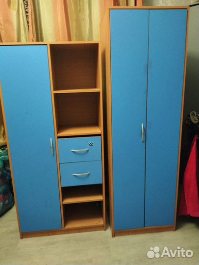 Шкаф