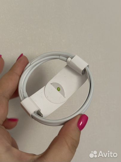 Оригинальный кабель USB-C Lightning