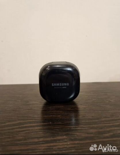 Беспроводные наушники samsung buds live