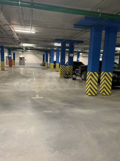 Машиноместо, 17 м²