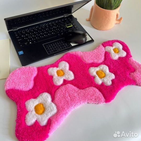 Коврики ручной работы под клавиатуру