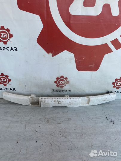 Nissan Patrol Y62 Абсорбер бампера задний