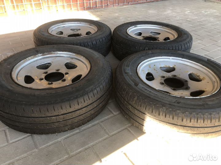 Колеса (шины + диски) nissan 205/70R/15C