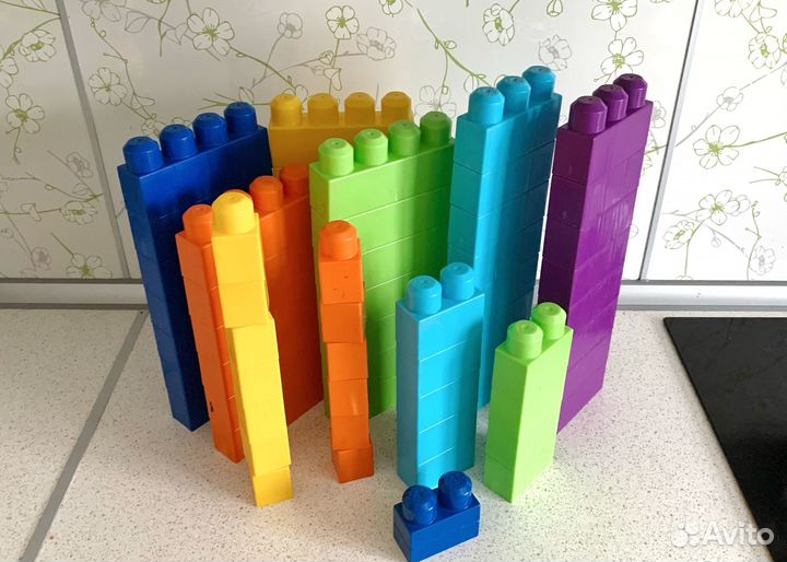 Конструктор Mega Bloks 67 деталей