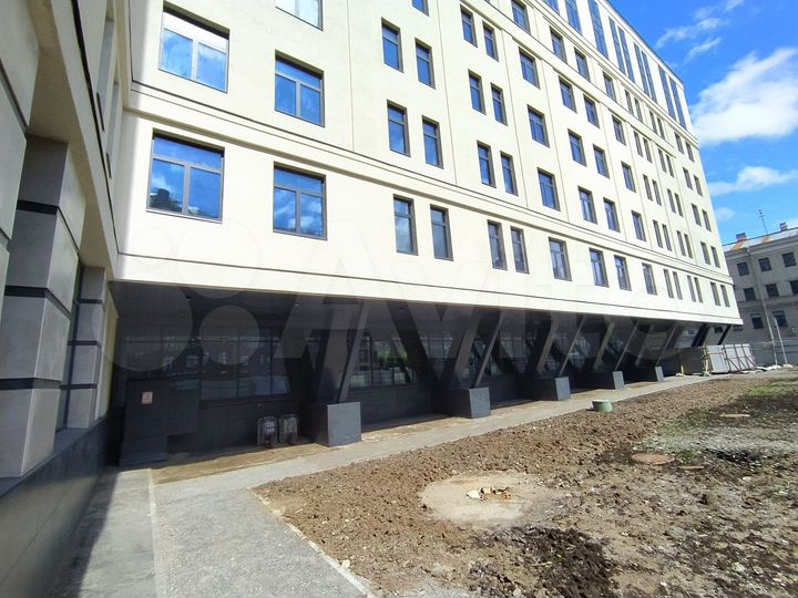 Сдам торговое помещение, 336 м²