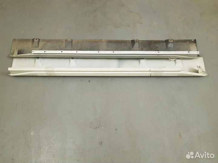 Накладка на порог левая Suzuki Jimny