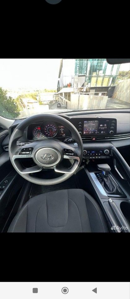 Hyundai Elantra: фото владельца