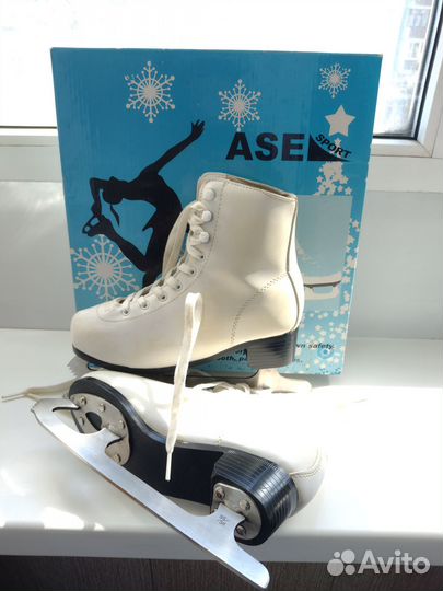Коньки фигурные женские размер 36