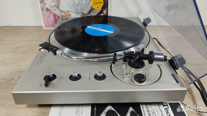 Проигрыватель винила Technics SL-1301. Japan