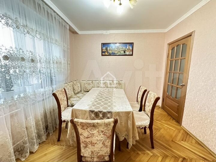 4-к. квартира, 101 м², 5/9 эт.