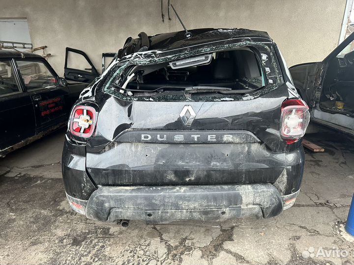 Renault Duster 1.6 МТ, 2021, битый, 120 000 км