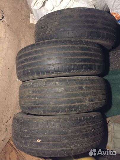 Dunlop SP Sport 2050 205/60 R16