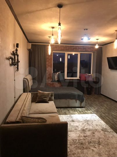 1-к. квартира, 35 м², 6/6 эт.