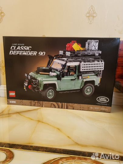 Lego icons 10317 Land Rover Defender Classic 90