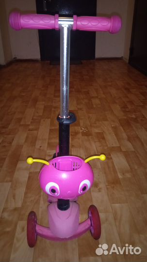 Самокат детский трехколесный с сиденьем