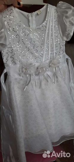 Платье нарядное