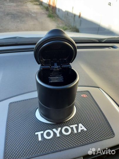 Пепельница в авто