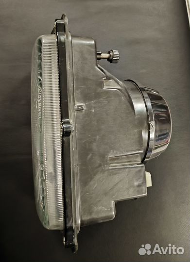 Фара Волга 3102