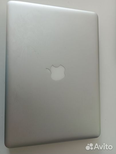 Ноутбук Apple MacBook