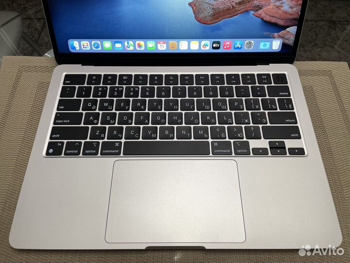 MacBook Air M2/8/256 (50 циклов)