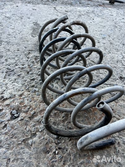 Пружина передняя Lifan Breez