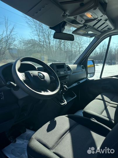 Renault Master цельнометаллический, 2019