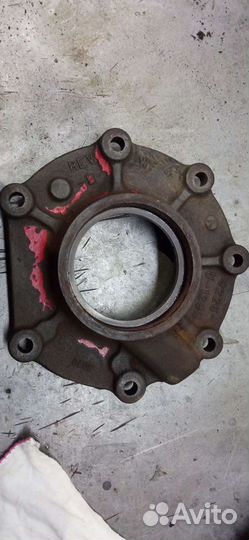 Крышка вала среднего редуктора Meritor A3226V1296