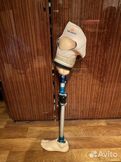 Протез ноги новый