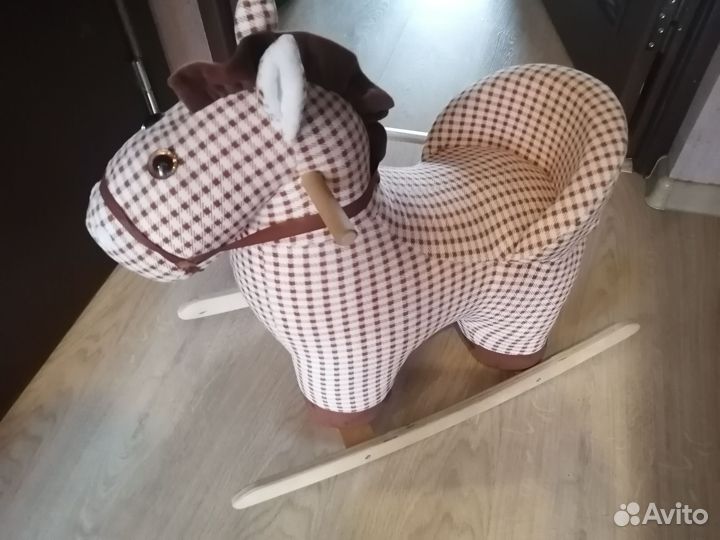 Лошадка качалка