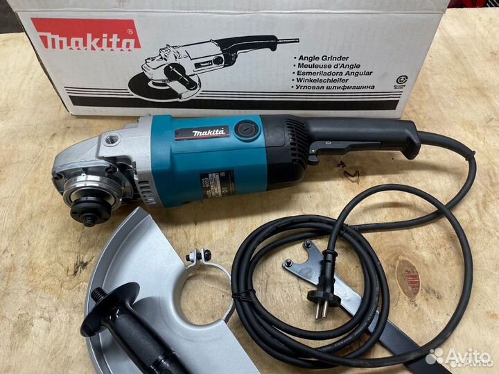 Новая болгарка Makita 9069