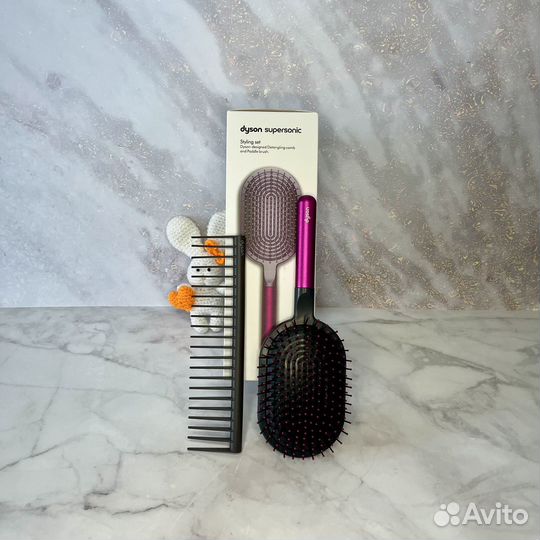 Расческа Dyson \ набор расчесок Dyson