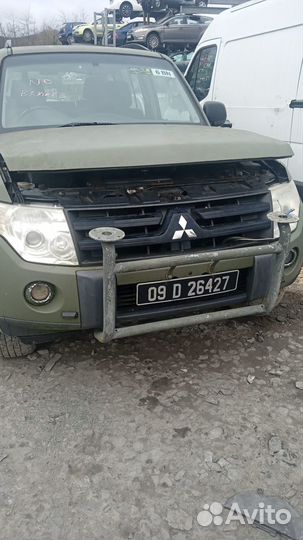 Подушка безопасности водителя mitsubishi pajero 4