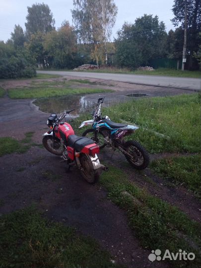 Мотоцикл иж планета 5