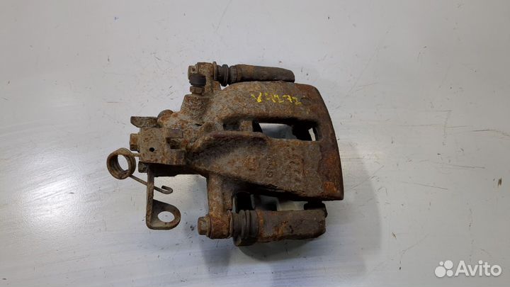 Суппорт Volkswagen Transporter 5, 2004