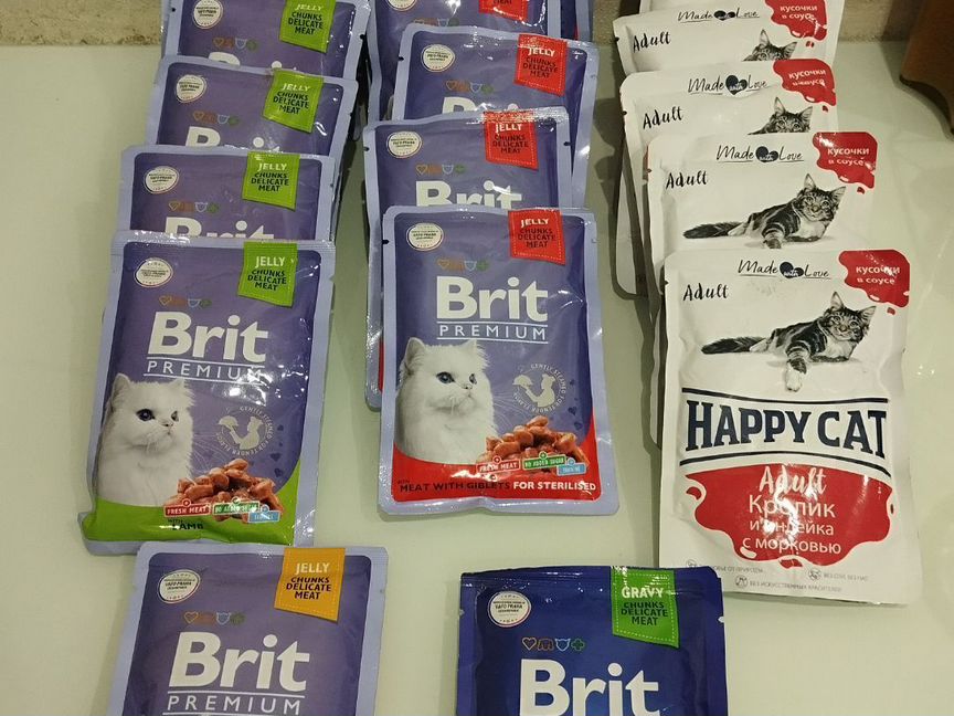 Влажный корм Brit и Happy cat по 35 р