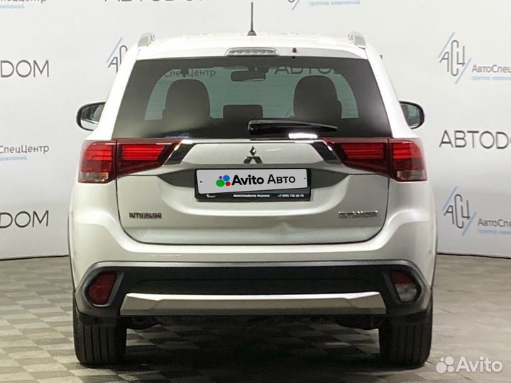 Mitsubishi Outlander 2.0 CVT, 2015, 184 109 км