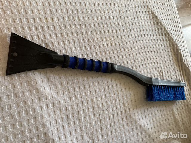 Щетка для автомобиля