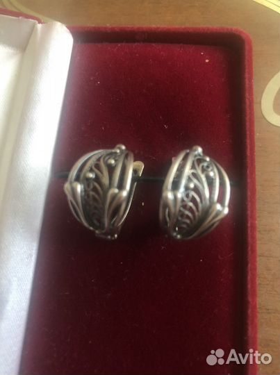 Серебряные серьги