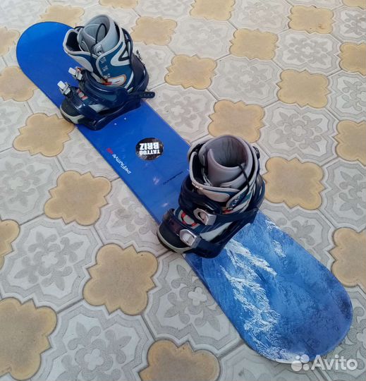 Сноуборд с ботинками