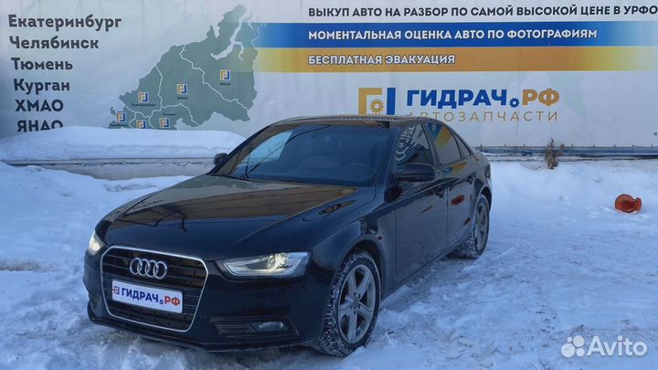 Балка задняя Audi A4 (B8) 8K0505235AA