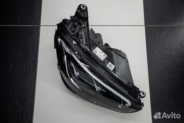 Фара правая оригинальная Mercedes E W213