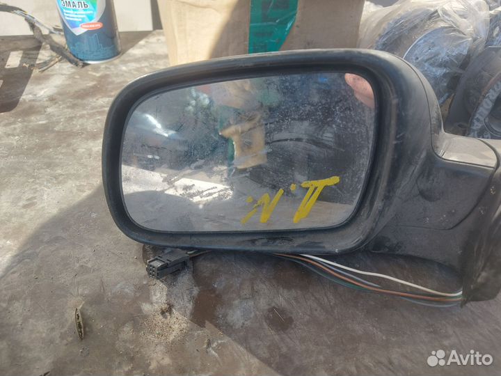 Зеркало левое Peugeot 307