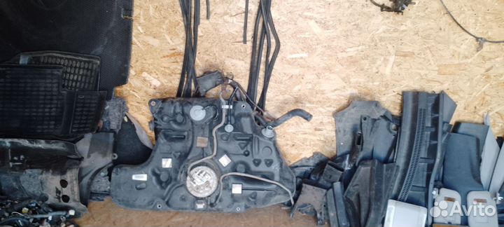 Запчасти тойота corolla 2007 (Е 150)