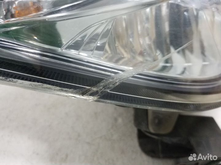 Фара правая Honda CR-V 4 галоген