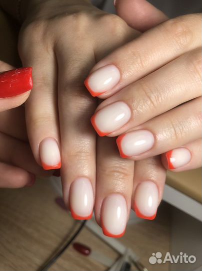 Мастер маникюра и педикюра