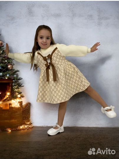 Новое вязанное платье на рост 110-114