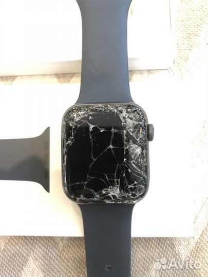 Apple Watch SE 2023 44mm